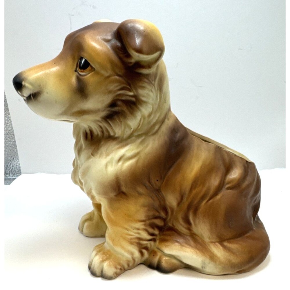 Vintage Napcoware Lassie Collie Dog Puppy Planter  Figurine Japan 6.75 in